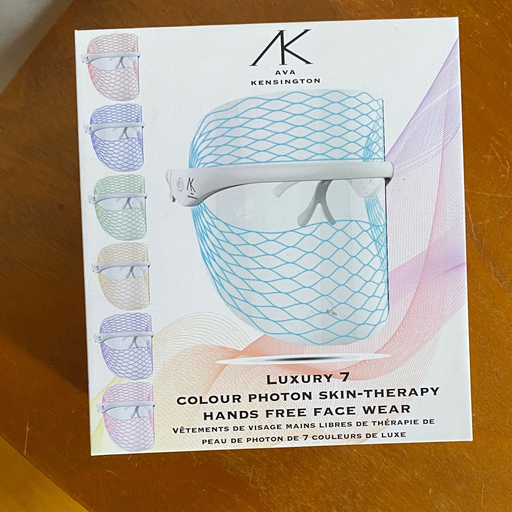 Red Light Ava Kensington Luxury 7 Color Photon Skin-Therapy Mask